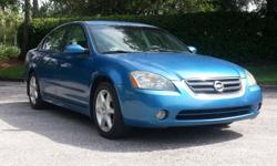 Altima 2003 3.5 SE
&nbsp;
For Sale - Very reliable, sharp & sporty looking, and great on gas 2003 Nissan Altima 3.5 SE. The exterior is Nissan's exotic Blue Pearl Metallic color that still has its high gloss shine. Accompanying it are premium wheels and