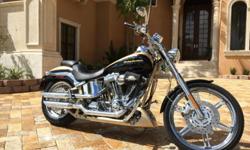 2003 Harley Davidson Screamin Eagle Deuce "Immaculate Condition" Paint and Chrome are perfect and runs and drives like a new bike.&nbsp; Additional items included with the bike are two key fobs for alarm, a detachable windshield, short backrest, screamin