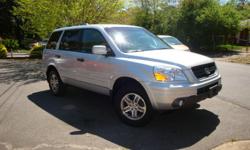 2003 Honda Pilot , automatic , alloy wheels , power everything , fog lights , new battery , clean history , 1 year warranty on transmission , drives great , super clean.
Only 113 K miles !!!!&nbsp;
I am a dealer / Broker .
Call me at &nbsp; &nbsp; -
We