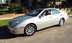 2003 Lexus ES300&nbsp; for sale by private party.&nbsp; Silver exterior, with light gray leather interior, and sunroof.&nbsp; LOW MILEAGE of 67,348.&nbsp; (Most 2003 Lexus' mileage are well over 100,000 miles).&nbsp; GOOD, CLEAN CONDITION INSIDE AND