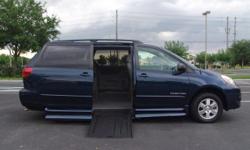 BLUE exterior and GRAY interior. Combining style, versatility, and value, this 2005 SIENNA is a lot of minivan for the money! It drives and handles like new and has plenty of room for passengers and cargo, with a&nbsp; power door and wheelchair ramp for