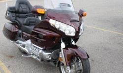 2006 Honda Gold Wing, This bike is absolutely loaded. Navigation, Heated seats, heated hand grips, Bike is mint! AM/FM, CD, CB, remote keyless.