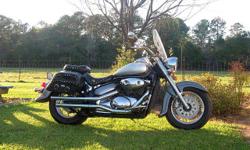 2006 Suzuki BOULEVARD, C50, just over 16k miles.&nbsp;
Vance and Hines Straightshots (sounds great), Memphis Shades Hellcat windshield.
Carefully debadged.-still have factory badging. Saddleman saddlebags, Gel seats (which made a huge comfort