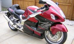 $9500.00
THIS IS A 2006 SUZUKI GSX1300R HAYABUSA WITH ONLY 190 ORIGINAL MILES ON IT. THERE IS OVER $19K INVESTED IN THIS BIKE. IT IS CHROMED OUT TO THE MAX, AND ALSO STREET PERFORMANCED OUT. THE BIKE HAS ORIGINAL PAINT THAT HAS BEEN CLEARED OVER SO THAT