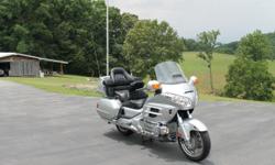 This is a level 3 trimmed 2007 Honda GL1800 Goldwing.&nbsp; It has navigation, heated grips and heated seat.&nbsp; It has a plug in for passenger heated suit.&nbsp; This motorcycle has a trailer hitch and Bushtec light plug.&nbsp; It has rider and
