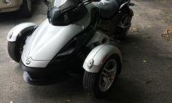 2008 can am. Spyder black and silver 53,000 miles includes mirror extenders and higher windshield no damages other than minor scuffs and rock chips from driving all plastic in good shape no cracks no broken tabs front tires are in good shape rear tire