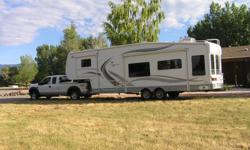 Very clean low mileage (under 63,000) F250 4X4 6 speed manual with Top of the Line 2001 Mirage by Thor 5th wheel.&nbsp; Both units in excellant condition with many added extras.&nbsp; Extras added to F250 Diesel include front receiver hitch, rear air