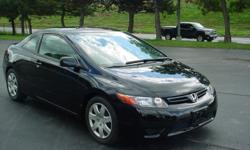 2008 HONDA CIVIC 2 DR COUPE LX AUTOMATIC 51,000 MI
POWER WINDOWS,LOCKS,AIR,TILT,CRUISE.BLACK WITH GRAY INTERIOR.NICE CAR!
EMAIL OR CALL 585-436-7048