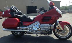 VG Condition 13k miles Navigation,Air Bag,ABS,Heated Seats & Grips. One owner very nice bike !