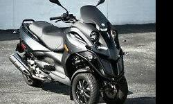 2008 3 wheeled Piaggio(Italian made) motorcycle(scooter). 500 cc engine, new tires, new windshield ONLY 6000 miles. Excellent condition with very little signs of wear. Only Second owner.&nbsp; Black color, stable riding, stable turning. Must see to