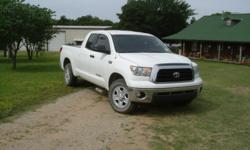 one owner,by owner 2008 tundra bouble cab, white, 5.7 v-8, 6 spd. a/t., power windows/locks, keyless entry, new pirelli tires, 53000 miles. very nice clean truck
