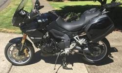 2010 Triumph Tiger 1050 ABS Pannier luggage, clean & reliable.&nbsp;
16100 miles. This is a very dependable M/C for running errands, everyday commuting or weekend leisurely getaways. It includes everything pictured, two original keys and owners manual. It