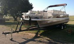 2010 Voyager Fish and Cruise Pontoon 22ft, Honda 4 Stroke 115 motor, 1 owner. Average retail $21,000 priced to sell!! $17,500. Serious inquiries only.