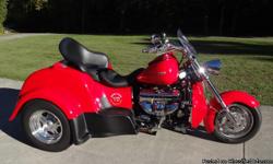 2011 BOSS HOSS COUPE TRIKE This incredible trike features a factory ZZ4 aluminum head GM engine that produces better than 385 horsepower!! The technology with these bikes has come a long way since 1990 when the first V-8 powered Boss Hoss was built.
