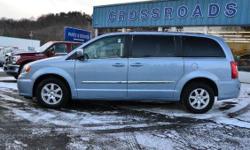 COPY & PASTE LINK BELOW TO VIEW WEBSITE PHOTOS & DETAILS!
http://crossroadsny.com/Albany-Ravena/For-Sale/Used/Chrysler/Town-Country/2013-Touring-Van/24437913/
&nbsp;
2013 Chrysler Town and Country 'Touring'!! Rear View Camera, Stow 'N Go Seating, Rear