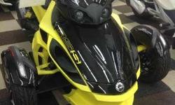 2014 Spyder RS S SE5 in black and yellow. Priced right and ready to ride!
*Easy Financing as low as 2.9%
*Worry-free Warranty
Jim Potts Spyder Superstore low price only $16995
Call or stop in today before it's gone!
(815)338-0640
Jim Potts Motor Group