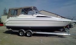 Up for sale is an exceptionally well maintained Wellcraft EXCEL 26 SE with lots of extras typically not seen in this size boat! It's a freshwater boat, only used on Lake Erie and has always been stored inside.&nbsp; The price includes a 2007 Venture