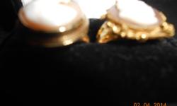 very nice old cameo's --size 6 and size 5.5 --These rings retail for over 1500.00 ea--