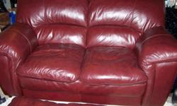 1 LOVE SEAT
1 CHAIR
1 OTTOMAN
Bought 1 year ago, like new real leather first quality color burgundy.
Reason for selling , changing style.
paid $ 3300.00