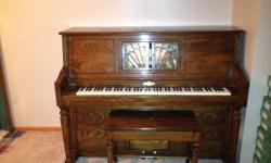 Sting II player piano in great condition.
