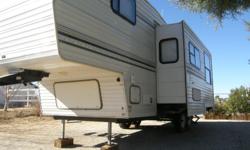 Reduced price, $4900 firm
Aljo 5th Wheel 30ft 1997 with 14 ft. electric slideout, great floor plan, full rear bath and shower Skylight above shower, AC, Sky lights, Awning, walk around queen size bed, Sky light in master bedroom, Electric jacks,
