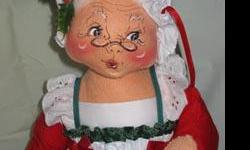 Annalee Mrs. Santa Holding a Platter
approximately 18" tall
1991
comes with hang tag, can't read the style number
there is no Annalee box or bag
pre-owned in great condition except the doily on top of the platter is wrinkled
from a personal collection
If