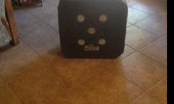 Archery target cube. Very&nbsp;good condition.