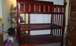 Baby changing table:&nbsp; $20.00 / bo.