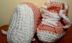 Newborn (0-3months) Baby Booties/Sneakers
Color:- pink and white available in any color(custom order)
Crochet
100% acrylic soft/durable yarn
Made to order,shipped the next day.
Custom orders may take up to 2 days to complete.
S&H: $2.50
To place orders