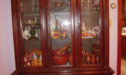 Beautiful Antique Hutch with lights. In great condition.
Please call for details (860)933-3633
Thank you!!
