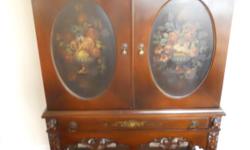 Beautiful dark wood hutch with floral inset panels in great condition. &nbsp;Asking $200.
&nbsp;
Please call -- or -- and leave a message if there is no answer. &nbsp;