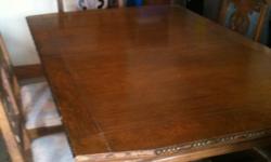 A Bargin, Must sell, Antique dining room table and chairs
