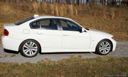 2006 Beautiful BMW 325i, Alpine White with perfect black leather interior that is flawless. Automatic transmission with the steptronic option. This car is LOADED with everything, sport pkg, cold weather pkg, & the premium pkg. Options include Xenon