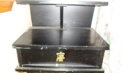 Solid wood Chest,night stands, Dresser and king size bed. Good condition.
CALL anytime for futher information 405-880-0249