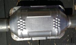Bmw 1986 325e catalytic converter still in new box. Buyer is responsible for shipping charges. contact me by email kretschmanc@q.com