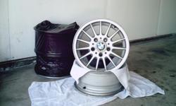 1998 BMW 328ic Factory Wheels, a set of four. Se Pics. Ask for Joe. --