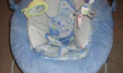Boppy Cradle In Comfort Bouncer (Blue)
Barely used, just like new. Good condition and well taken care of. Adjustable, vibrations and music with play toys.