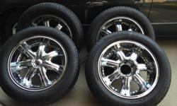 4 20" wheels 6
lugs&nbsp;with Michelin tires P285/50 R20.