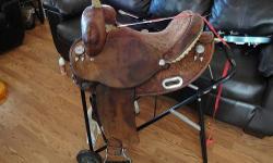Very nice Barrel Saddle, semi QH Bars 14". Please email Paolapvaz@Gmail.com or text/call 480.232.4729
