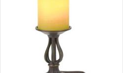Beautifully crafted classic candle lamp......38593