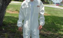 Complete Bee, beekeeping, Beekeeper, Pest Control suits with veil and for a limited time we are offering free pair of bee keeping gloves made of c ow hide leather with long cotton cuff. We are specialized in custom designs & private labeling. We have