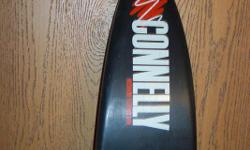 67" slolom ski; bindings in great condition; brand new case included