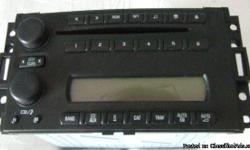 Bose 6 disk factory Corvette Radio. Guaranteed 100% working order.
Part#5286444 type GMX245
From our 2005 Corvette