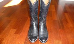 Lucchese Mens' cowboy black goatskin boots; size 7 1/2 E. Almost new. Will also fit women's size 9-91/2. Orginally $375.