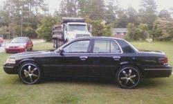 2000 CROWN VIC. 184,000 MILES, FRESH PAINT, 22" INCH RIMS.
TWO 15" INCH SUBWFR'S, TWO MTX AMP'S , ECLIPSE CD PLAYER
COOLED AIR, RUNS GREAT, $3,500 OR B/O!
&nbsp;