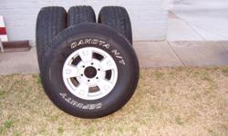 set of four DAKOTA H/T DEFINITY tires and wheels.&nbsp; Size P265/75/R15.&nbsp; Tires are mounted and balanced and have about 30 days of use on them&nbsp; before they were replaced by a different set of mud tires.&nbsp; These aluminum wheels have 6 lugs