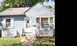 Great family home with modern updates. . Upgrades Throughout, Wood Floors
1706 4th Ave SW this is a Single-Family Home located at 1706 4th Avenue SW, Austin MN. 1706 4th Ave SW has 2 beds, 1 bath, and approximately 1,224 square feet. The property was