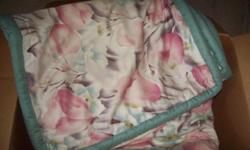 DOUBLE BED COMFORTER AND SHAMS SET
IN VERY GOOD CONDITION - TULIP DESIGN
PINK AND LIGHT GREEN ON WHITE
JUST REDUCED FROM $20 TO $15