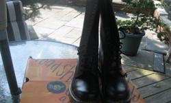 Dr Martens air wave boots&nbsp; Brand&nbsp;NEW&nbsp;&nbsp; Black&nbsp; Size 8&nbsp; Call --