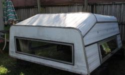 Conestoga Truck Cap.&nbsp; Extra tall.&nbsp; 6' wide for 8' bed.&nbsp; Side windows open w/good gas lifts.&nbsp; Gas lifts on rear window also,
but are weak.&nbsp; Locks on all windows and I have key.&nbsp; Asking 225.&nbsp; I'm in Orlando (Taft).&nbsp;